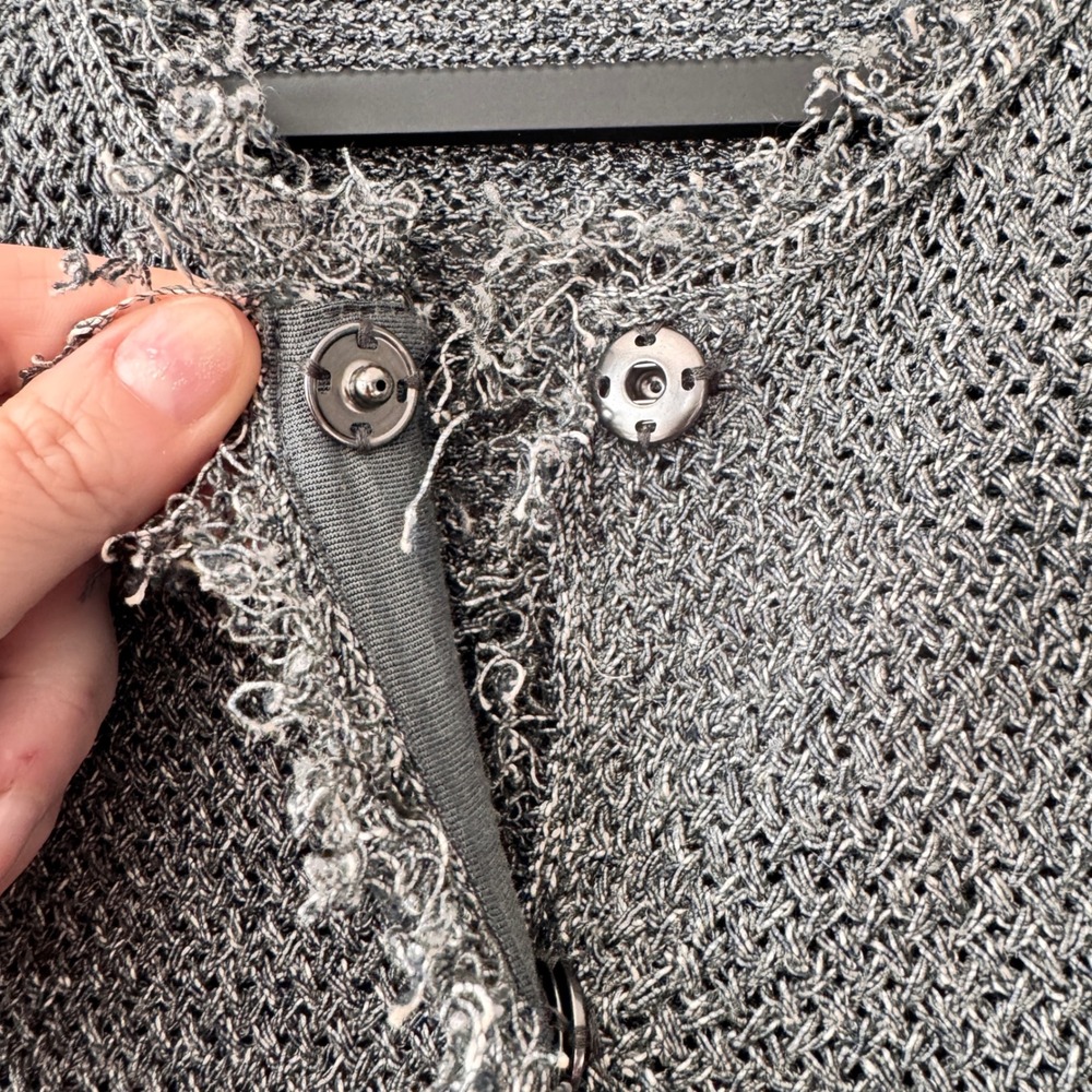 Eileen Fisher Cardigan Sweater M Gray Knit Frayed Trim‎ Snap Front Long Sleeve - Picture 5 of 6